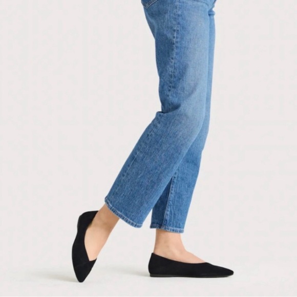 Birdies The Goldfinch Pionted Toe Flat in Caviar Black Suede - Picture 2 of 4